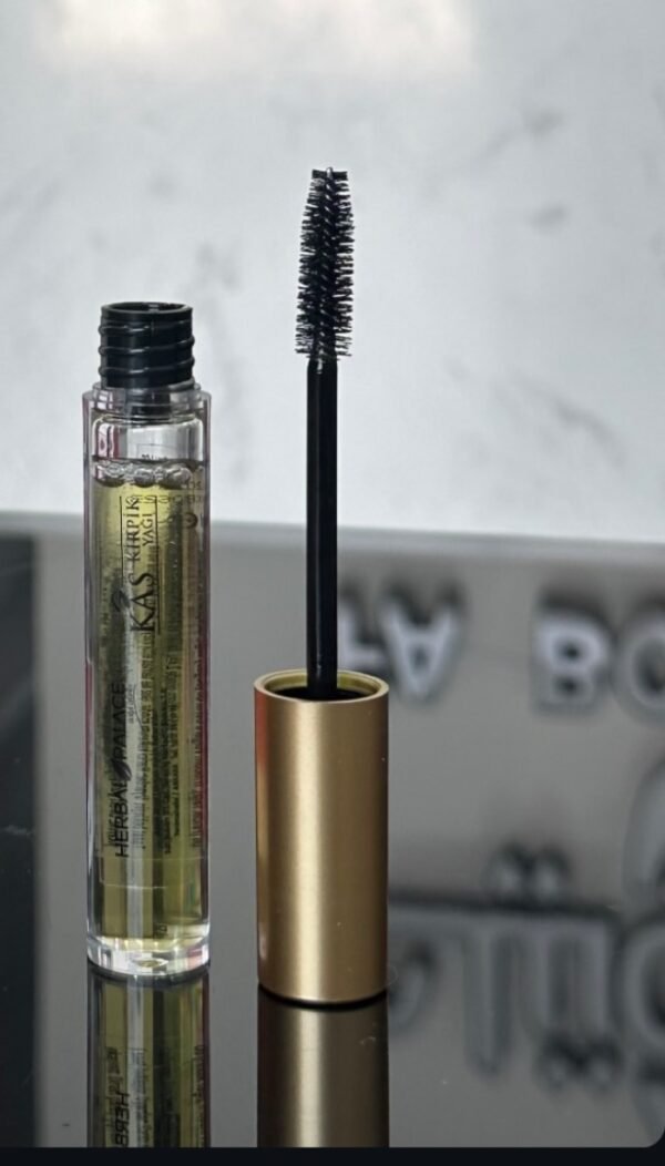 Herbal Palace Lash Care Oil - Image 5